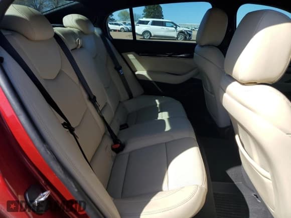 ✅ 2023 Cadillac CT5 Premium Luxury • VIN: 1G6DN5RK9P0157365 • Lot: 49716325. Wystawiony na Copart z przebiegiem 21 653 mil. Bezpłatny archiwum sprzedaży aukcyjnych z USA i szczegółowy raport historii pojazdu na DreamBid. Zdjęcie 10.