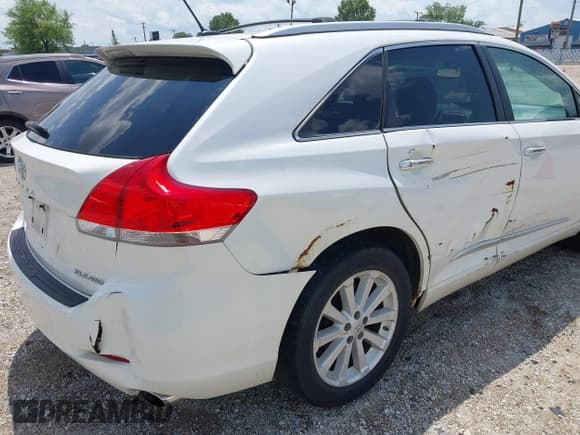 ✅ 2012 Toyota Venza LE • VIN: 4T3BA3BB7CU029386 • Лот: 42559059. Опубликован ранее на IAAI с пробегом 195 126 миль. Бесплатный доступ к архиву аукционных продаж из США и подробный отчёт об истории автомобиля на DreamBid. Изображение 6.