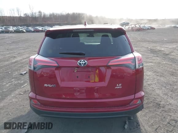 ✅ 2018 Toyota RAV4 LE • VIN: 2T3BFREV9JW857608 • Lot: 43823370. Listed on IAAI with 22,018 mi. Free auction sales archive from the USA and detailed vehicle history report at DreamBid. Image 16.