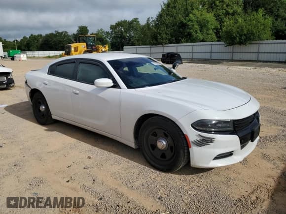 ✅ 2017 Dodge Charger Police • VIN: 2C3CDXAG2HH529077 • Lot: 68646115. Listed on Copart with 100,825 mi. Free auction sales archive from the USA and detailed vehicle history report at DreamBid. Image 4.