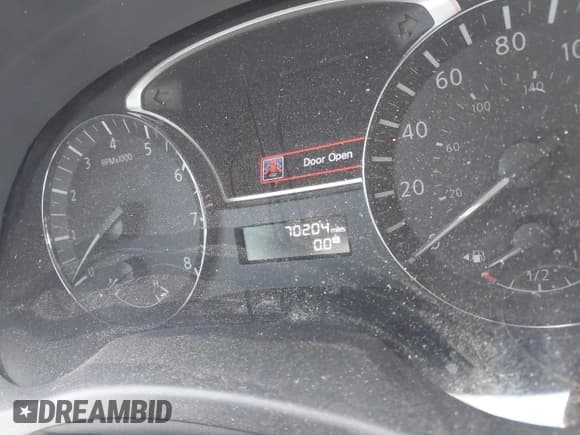 ✅ 2015 Nissan Pathfinder SL • VIN: 5N1AR2MM6FC668911 • Lot: 42344670. Wystawiony na IAAI z przebiegiem 70 204 mil. Bezpłatny archiwum sprzedaży aukcyjnych z USA i szczegółowy raport historii pojazdu na DreamBid. Zdjęcie 15.