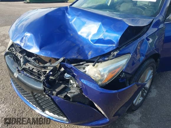 2016 Toyota Camry SE with VIN 4T1BF1FK9GU564735, listed as a IAAI auction lot 43279667 with 140,073 mi miles and . Bid and sale history available at DreamBid. Image 6.