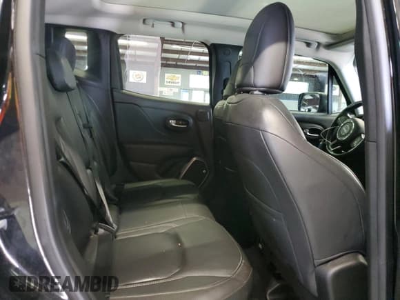 ✅ 2019 Jeep Renegade Limited • VIN: ZACNJBD12KPJ95031 • Lot: 71866585. Wystawiony na Copart z przebiegiem 54 392 mil. Bezpłatny archiwum sprzedaży aukcyjnych z USA i szczegółowy raport historii pojazdu na DreamBid. Zdjęcie 11.