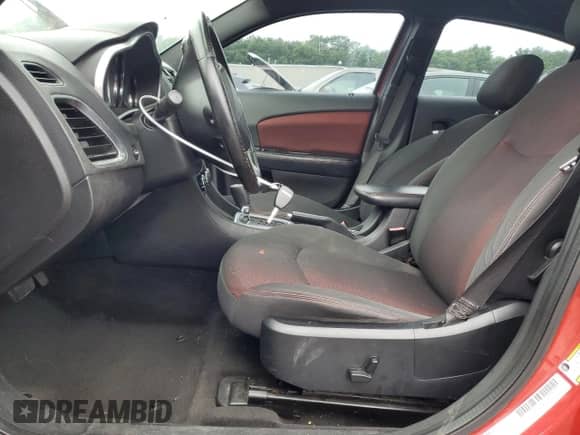 2012 Dodge Avenger SXT Plus z VIN 1C3CDZEG4CN112629, wystawiony jako Copart lot #65147274 z przebiegiem 134 769 mil mil oraz Szkoda całkowita • Salvage title. Historia ofert i sprzedaży dostępna na DreamBid. Obrazek 7.