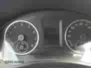 2013 Volkswagen Tiguan SE с VIN WVGAV7AXXDW519677, выставлен на аукционе Copart как лот 72686304 с пробегом Не указан миль и Списание • Salvage title. История ставок и продаж доступна на DreamBid. Изображение 9.