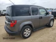 ✅ 2011 Honda Element EX • VIN: 5J6YH1H79BL001064 • Лот: 54787545. Опубликован ранее на Copart с пробегом 101 702 миль. Бесплатный доступ к архиву аукционных продаж из США и подробный отчёт об истории автомобиля на DreamBid. Изображение 3.