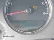 2007 Chevrolet Silverado 1500 1LT z VIN 3GCEK13387G506628, wystawiony jako IAAI lot #42087661 z przebiegiem 270 119 mil mil oraz . Historia ofert i sprzedaży dostępna na DreamBid. Obrazek 14.