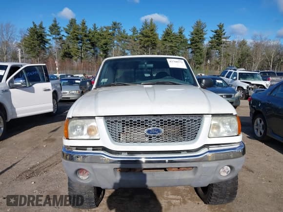 ✅ 2003 Ford Ranger XL Fleet • VIN: 1FTZR45EX3PB84562 • Lot: 43768572. Wystawiony na IAAI z przebiegiem 187 030 mil. Bezpłatny archiwum sprzedaży aukcyjnych z USA i szczegółowy raport historii pojazdu na DreamBid. Zdjęcie 12.