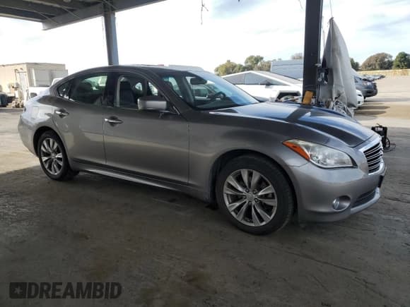 ✅ 2013 Infiniti M • VIN: JN1BY1APXDM512613 • Лот: 92216325. Опубликован ранее на Copart с пробегом 145 491 миль. Бесплатный доступ к архиву аукционных продаж из США и подробный отчёт об истории автомобиля на DreamBid. Изображение 4.