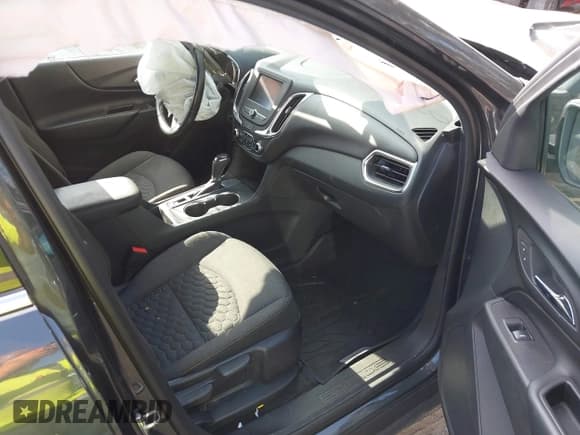 ✅ 2020 Chevrolet Equinox LT • VIN: 3GNAXKEVXLS583911 • Lot: 43380031. Wystawiony na IAAI z przebiegiem 55 150 mil. Bezpłatny archiwum sprzedaży aukcyjnych z USA i szczegółowy raport historii pojazdu na DreamBid. Zdjęcie 5.