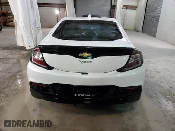 ✅ 2018 Chevrolet Volt LT • VIN: 1G1RC6S54JU157639 • Lot: 70162602. Wystawiony na Copart z przebiegiem 30 259 mil. Bezpłatny archiwum sprzedaży aukcyjnych z USA i szczegółowy raport historii pojazdu na DreamBid. Zdjęcie 6.