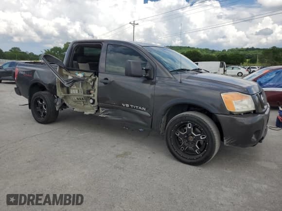 ✅ 2008 Nissan Titan Pro-4X • VIN: 1N6BA07C68N327276 • Lot: 56834035. Listed on Copart with 224,681 mi. Free auction sales archive from the USA and detailed vehicle history report at DreamBid. Image 4.