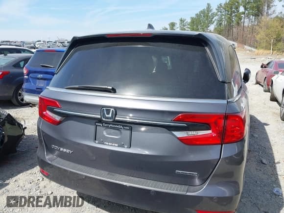 ✅ 2024 Honda Odyssey Touring • VIN: 5FNRL6H82RB031695 • Лот: 41825754. Опубликован ранее на IAAI с пробегом 14 079 миль. Бесплатный доступ к архиву аукционных продаж из США и подробный отчёт об истории автомобиля на DreamBid. Изображение 16.