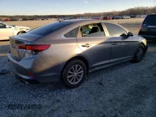 ✅ 2019 Hyundai Sonata SE • VIN: 5NPE24AFXKH738162 • Lot: 38193013. Listed on Copart with 67,894 mi. Free auction sales archive from the USA and detailed vehicle history report at DreamBid. Image 3.