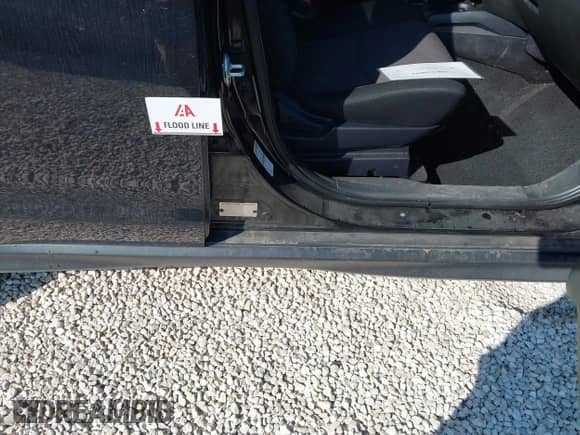 2017 Mitsubishi Outlander ES с VIN JA4AP3AU2HZ028161, выставлен на аукционе IAAI как лот 42983261 с пробегом 137 572 миль миль и . История ставок и продаж доступна на DreamBid. Изображение 6.