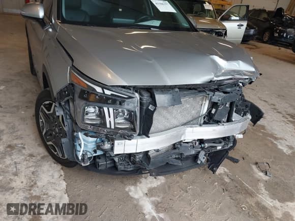 ✅ 2023 Hyundai Santa Fe Limited • VIN: 5NMS5DA17PH014027 • Lot: 43106357. Wystawiony na IAAI z przebiegiem 37 456 mil. Bezpłatny archiwum sprzedaży aukcyjnych z USA i szczegółowy raport historii pojazdu na DreamBid. Zdjęcie 18.