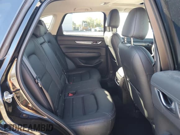 ✅ 2023 Mazda CX-5 S Premium Plus • VIN: JM3KFBEM3P0130161 • Лот: 82272665. Опубликован ранее на Copart с пробегом 14 758 миль. Бесплатный доступ к архиву аукционных продаж из США и подробный отчёт об истории автомобиля на DreamBid. Изображение 11.