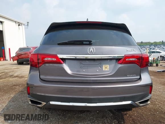 ✅ 2020 Acura MDX Technology • VIN: 5J8YD4H51LL039215 • Lot: 42891807. Listed on IAAI with 53,175 mi. Free auction sales archive from the USA and detailed vehicle history report at DreamBid. Image 17.
