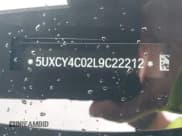 ✅ 2020 BMW X6 sDrive40i • VIN: 5UXCY4C02L9C22212 • Lot: 39643433. Wystawiony na IAAI z przebiegiem 53 747 mil. Bezpłatny archiwum sprzedaży aukcyjnych z USA i szczegółowy raport historii pojazdu na DreamBid. Zdjęcie 9.