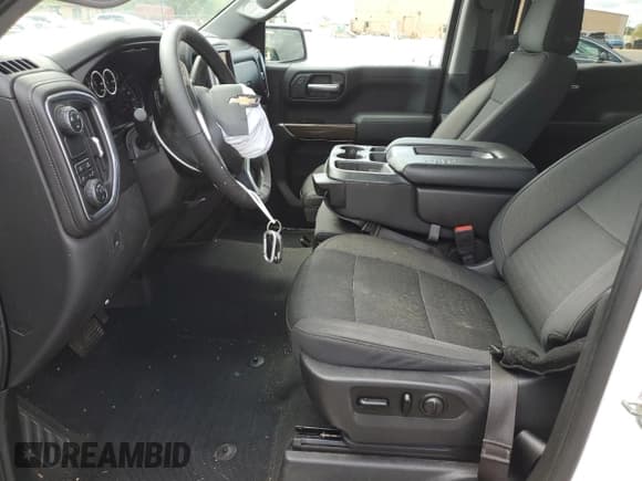 ✅ 2019 Chevrolet Silverado 1500 LT • VIN: 3GCPWCED2KG282201 • Lot: 73458944. Wystawiony na Copart z przebiegiem 78 425 mil. Bezpłatny archiwum sprzedaży aukcyjnych z USA i szczegółowy raport historii pojazdu na DreamBid. Zdjęcie 7.