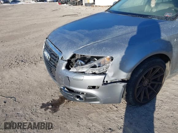 ✅ 2011 Audi A6 Premium Plus • VIN: WAUFGAFB4BN042677 • Lot: 43861073. Listed on IAAI with 123,252 mi. Free auction sales archive from the USA and detailed vehicle history report at DreamBid. Image 6.