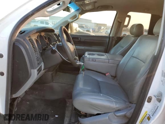 ✅ 2012 Toyota Tundra SR • VIN: 5TFTY5F12CX007367 • Lot: 79122864. Listed on Copart with 162,623 mi. Free auction sales archive from the USA and detailed vehicle history report at DreamBid. Image 7.