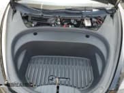 ✅ 2022 Tesla Model 3 Long Range • VIN: 5YJ3E1EBXNF333183 • Lot: 55330045. Wystawiony na Copart z przebiegiem 25 888 mil. Bezpłatny archiwum sprzedaży aukcyjnych z USA i szczegółowy raport historii pojazdu na DreamBid. Zdjęcie 11.