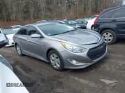 ✅ 2012 Hyundai Sonata Hybrid • VIN: KMHEC4A48CA026927 • Lot: 41812122. Listed on IAAI with 124,553 mi. Free auction sales archive from the USA and detailed vehicle history report at DreamBid. Image 1.