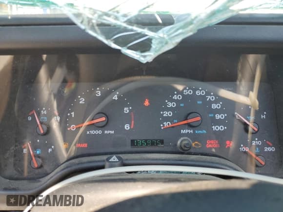 ✅ 2004 Jeep Wrangler Rubicon • VIN: 1J4FA69S14P718369 • Lot: 67240595. Wystawiony na Copart z przebiegiem 135 975 mil. Bezpłatny archiwum sprzedaży aukcyjnych z USA i szczegółowy raport historii pojazdu na DreamBid. Zdjęcie 9.