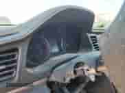 2020 Hyundai Elantra SE z VIN 5NPD74LF6LH547334, wystawiony jako Copart lot #90735115 z przebiegiem Nie podano mil oraz Szkoda całkowita • Salvage title. Historia ofert i sprzedaży dostępna na DreamBid. Obrazek 9.