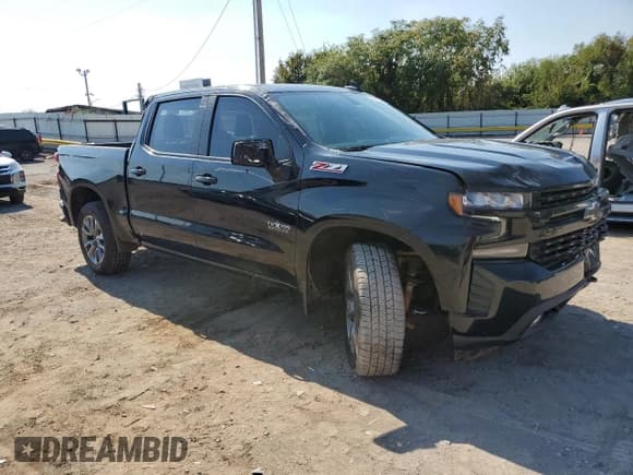 ✅ 2022 Chevrolet Silverado 1500 RST • VIN: 1GCUYEED9NZ194811 • Lot: 86162345. Wystawiony na Copart z przebiegiem 67 824 mil. Bezpłatny archiwum sprzedaży aukcyjnych z USA i szczegółowy raport historii pojazdu na DreamBid. Zdjęcie 4.