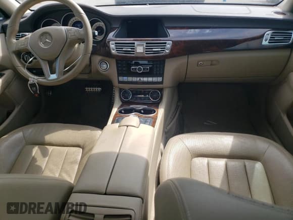 ✅ 2013 Mercedes-Benz CLS 550 • VIN: WDDLJ7DB4DA075191 • Лот: 66815275. Опубликован ранее на Copart с пробегом 150 949 миль. Бесплатный доступ к архиву аукционных продаж из США и подробный отчёт об истории автомобиля на DreamBid. Изображение 8.