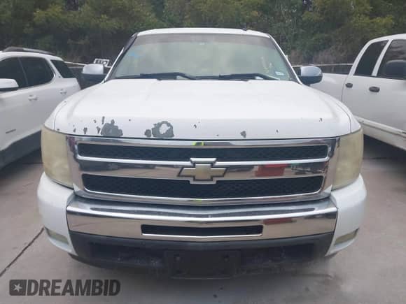 2010 Chevrolet Silverado 1500 LT with VIN 3GCRCSE03AG127857, listed as a IAAI auction lot 43555040 with 252,652 mi miles and . Bid and sale history available at DreamBid. Image 12.