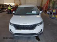 ✅ 2024 Kia Carnival EX • VIN: KNDNC5H30R6443316 • Лот: 43240494. Опубликован ранее на IAAI с пробегом 21 477 миль. Бесплатный доступ к архиву аукционных продаж из США и подробный отчёт об истории автомобиля на DreamBid. Изображение 12.