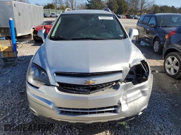 ✅ 2015 Chevrolet Captiva Sport LT • VIN: 3GNAL3EK8FS520074 • Lot: 45602535. Wystawiony na Copart z przebiegiem 166 424 mil. Bezpłatny archiwum sprzedaży aukcyjnych z USA i szczegółowy raport historii pojazdu na DreamBid. Zdjęcie 5.