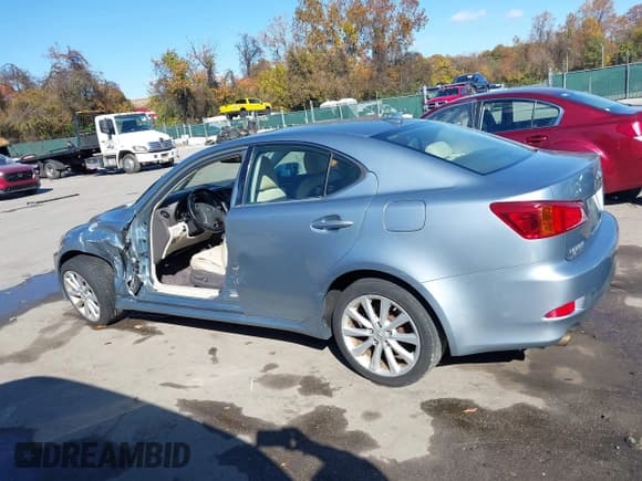 ✅ 2009 Lexus IS 250 • VIN: JTHCK262895034343 • Лот: 43610568. Опубликован ранее на IAAI с пробегом 164 670 миль. Бесплатный доступ к архиву аукционных продаж из США и подробный отчёт об истории автомобиля на DreamBid. Изображение 15.