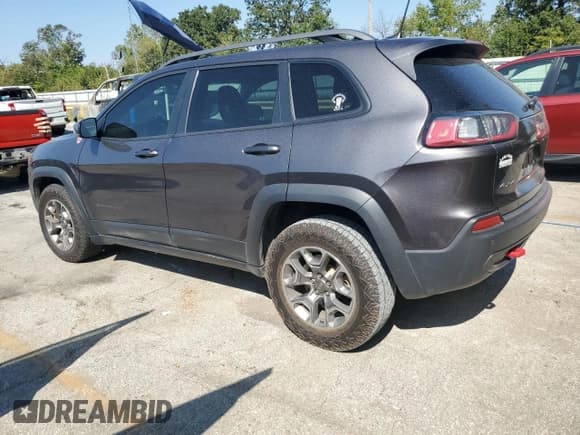 ✅ 2021 Jeep Cherokee Trailhawk • VIN: 1C4PJMBX9MD136526 • Lot: 80790925. Listed on Copart with 60,686 mi. Free auction sales archive from the USA and detailed vehicle history report at DreamBid. Image 2.