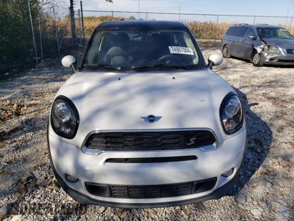 ✅ 2015 MINI Paceman S • VIN: WMWSS7C56FWS45133 • Lot: 74907084. Listed on Copart with 102,812 mi. Free auction sales archive from the USA and detailed vehicle history report at DreamBid. Image 5.