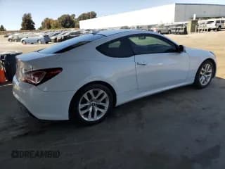 ✅ 2014 Hyundai Genesis Coupe 2.0T • VIN: KMHHT6KD0EU119806 • Lot: 62371915. Wystawiony na Copart z przebiegiem 94 220 mil. Bezpłatny archiwum sprzedaży aukcyjnych z USA i szczegółowy raport historii pojazdu na DreamBid. Zdjęcie 3.