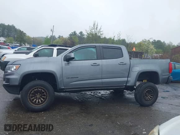 ✅ 2022 Chevrolet Colorado 4WD ZR2 • VIN: 1GCGTEEN2N1172880 • Лот: 42175116. Опубликован ранее на IAAI с пробегом 45 190 миль. Бесплатный доступ к архиву аукционных продаж из США и подробный отчёт об истории автомобиля на DreamBid. Изображение 15.