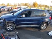 ✅ 2012 Volkswagen Tiguan S • VIN: WVGAV7AX3CW525626 • Лот: 43679915. Опубликован ранее на IAAI с пробегом 119 434 миль. Бесплатный доступ к архиву аукционных продаж из США и подробный отчёт об истории автомобиля на DreamBid. Изображение 14.