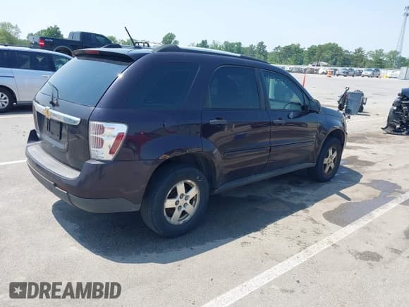 ✅ 2007 Chevrolet Equinox LS • VIN: 2CNDL13F176068402 • Лот: 42413106. Опубликован ранее на IAAI с пробегом Не указан. Бесплатный доступ к архиву аукционных продаж из США и подробный отчёт об истории автомобиля на DreamBid. Изображение 4.