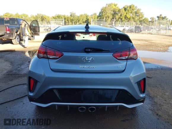 2020 Hyundai Veloster Turbo R-Spec z VIN KMHTH6AB5LU026515, wystawiony jako IAAI lot #43278624 z przebiegiem 48 888 mil mil oraz . Historia ofert i sprzedaży dostępna na DreamBid. Obrazek 16.
