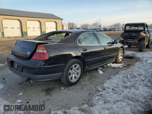 ✅ 2002 Chrysler 300M M • VIN: 2C3AE76K42H221241 • Lot: 87856185. Listed on Copart with 80,935 mi. Free auction sales archive from the USA and detailed vehicle history report at DreamBid. Image 3.