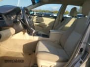 ✅ 2017 Toyota Camry SE • VIN: 4T1BF1FK5HU421668 • Lot: 91525575. Wystawiony na Copart z przebiegiem 71 614 mil. Bezpłatny archiwum sprzedaży aukcyjnych z USA i szczegółowy raport historii pojazdu na DreamBid. Zdjęcie 7.