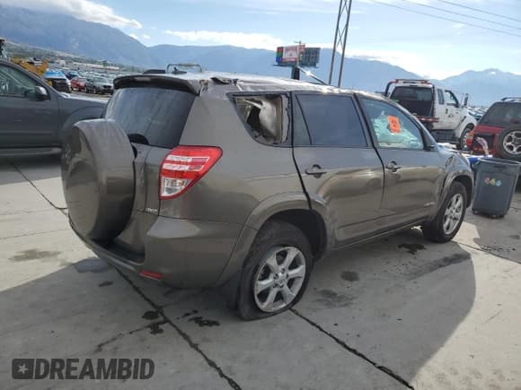 ✅ 2012 Toyota RAV4 Limited • VIN: 2T3DK4DV6CW078355 • Лот: 86479355. Опубликован ранее на Copart с пробегом Не указан. Бесплатный доступ к архиву аукционных продаж из США и подробный отчёт об истории автомобиля на DreamBid. Изображение 3.