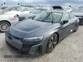 ✅ 2023 Audi e-tron GT Prestige • VIN: WAUEJBFW3P7006724 • Lot: 74274464. Wystawiony na Copart z przebiegiem Nie podano. Bezpłatny archiwum sprzedaży aukcyjnych z USA i szczegółowy raport historii pojazdu na DreamBid. Zdjęcie 1.