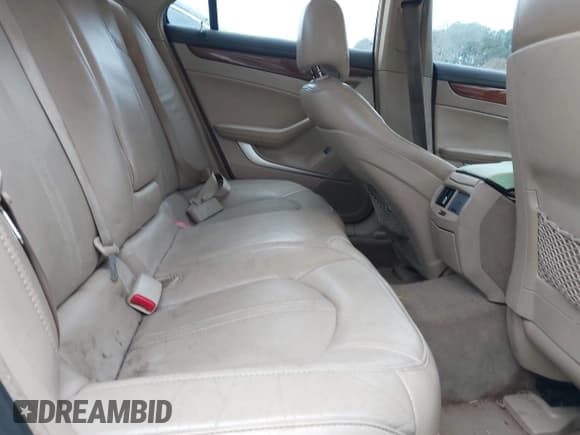 ✅ 2010 Cadillac CTS Premium • VIN: 1G6DP5EV2A0113709 • Лот: 43773450. Опубликован ранее на IAAI с пробегом 259 936 миль. Бесплатный доступ к архиву аукционных продаж из США и подробный отчёт об истории автомобиля на DreamBid. Изображение 8.