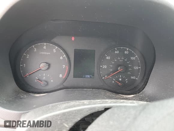 ✅ 2018 Hyundai Accent SE • VIN: 3KPC24A32JE018340 • Лот: 48810685. Опубликован ранее на Copart с пробегом 113 967 миль. Бесплатный доступ к архиву аукционных продаж из США и подробный отчёт об истории автомобиля на DreamBid. Изображение 9.