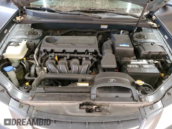 ✅ 2010 Hyundai Sonata GLS • VIN: 5NPET4AC6AH600796 • Лот: 88771095. Опубликован ранее на Copart с пробегом 168 349 миль. Бесплатный доступ к архиву аукционных продаж из США и подробный отчёт об истории автомобиля на DreamBid. Изображение 11.